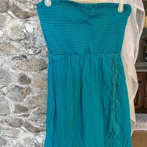 Small strapless teal dress